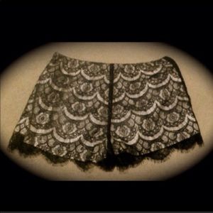 ~MED~ BLACK LACE W/ IVORY LINING SHORTS.FINALsale